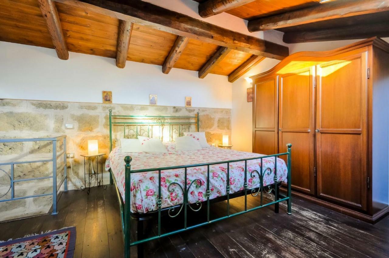 Alghero Old Town Apartment Steps To Sea And Scenic Ramparts מראה חיצוני תמונה