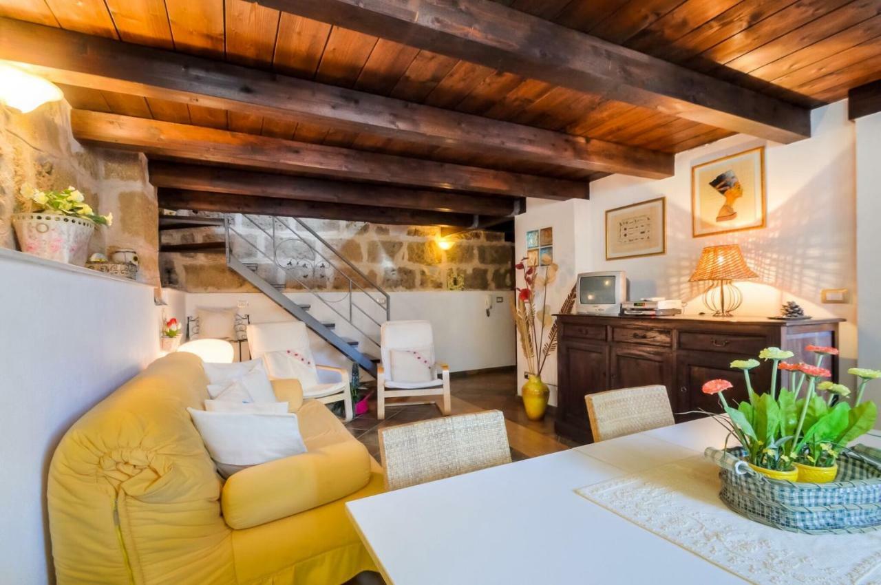 Alghero Old Town Apartment Steps To Sea And Scenic Ramparts מראה חיצוני תמונה